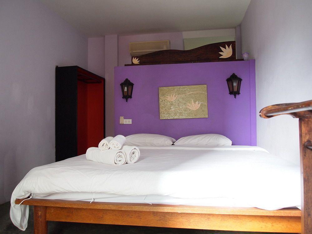 Boondaree Home Resort Ката-Бич Экстерьер фото