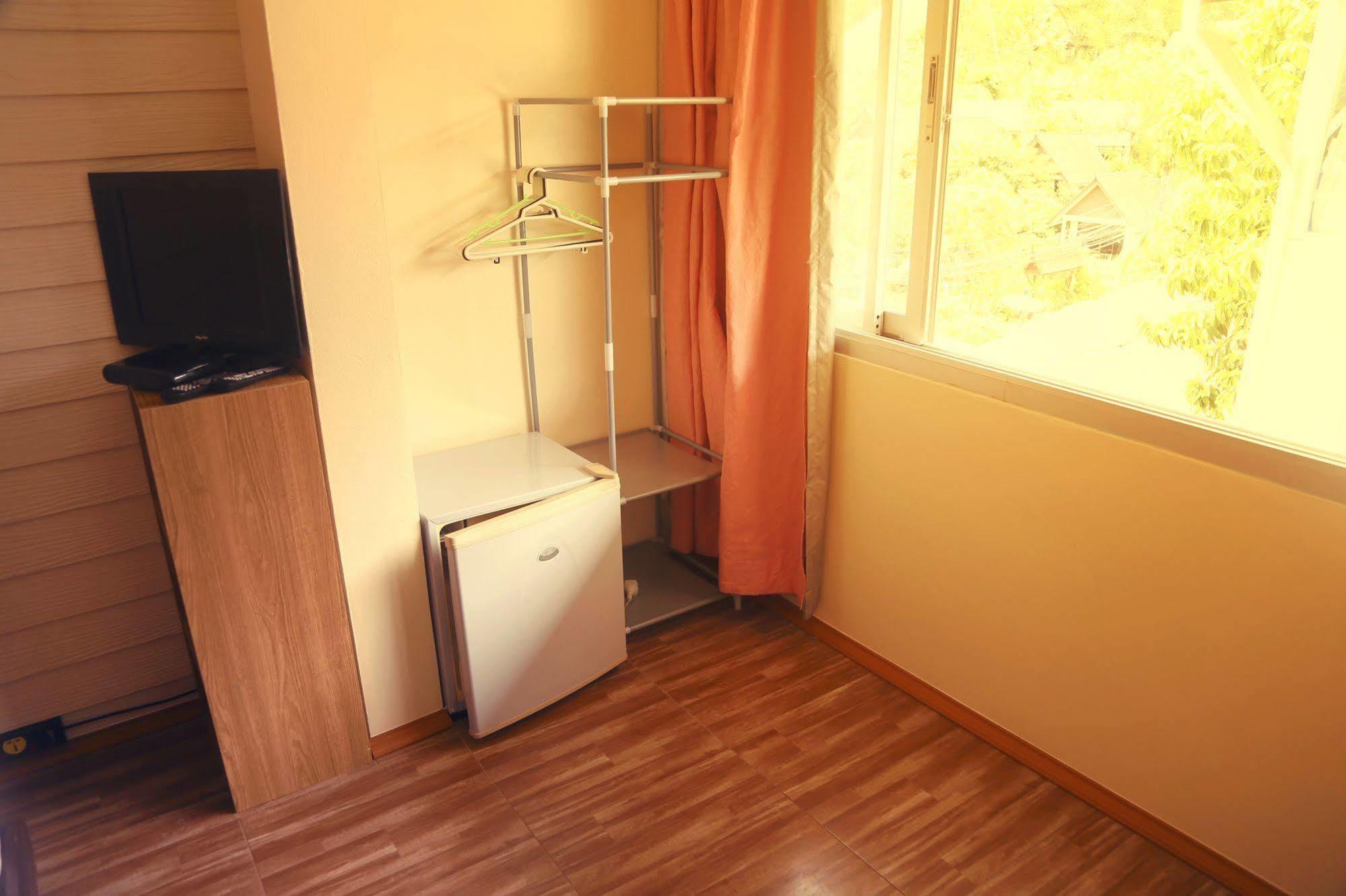 Boondaree Home Resort Ката-Бич Экстерьер фото